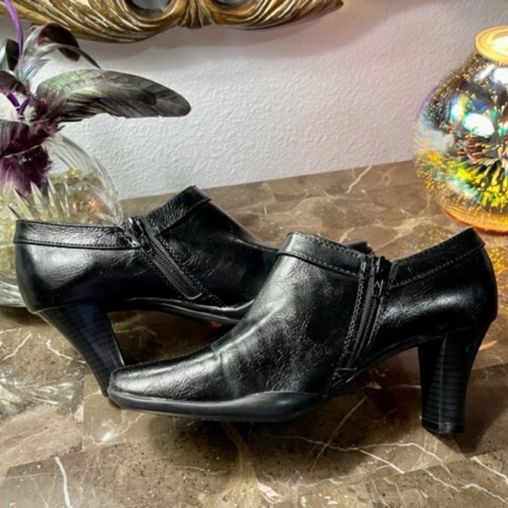 Aerosoles Ankle Booties, Black, 7B